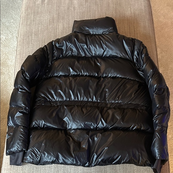 Athleta Women’s Black Glossy Puffer Jacket - Picture 15 of 16
